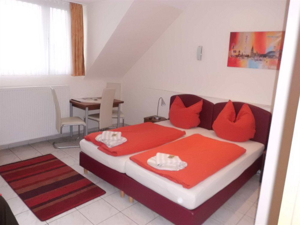 Hotel Schuetze Superior Hürth Zewnętrze zdjęcie