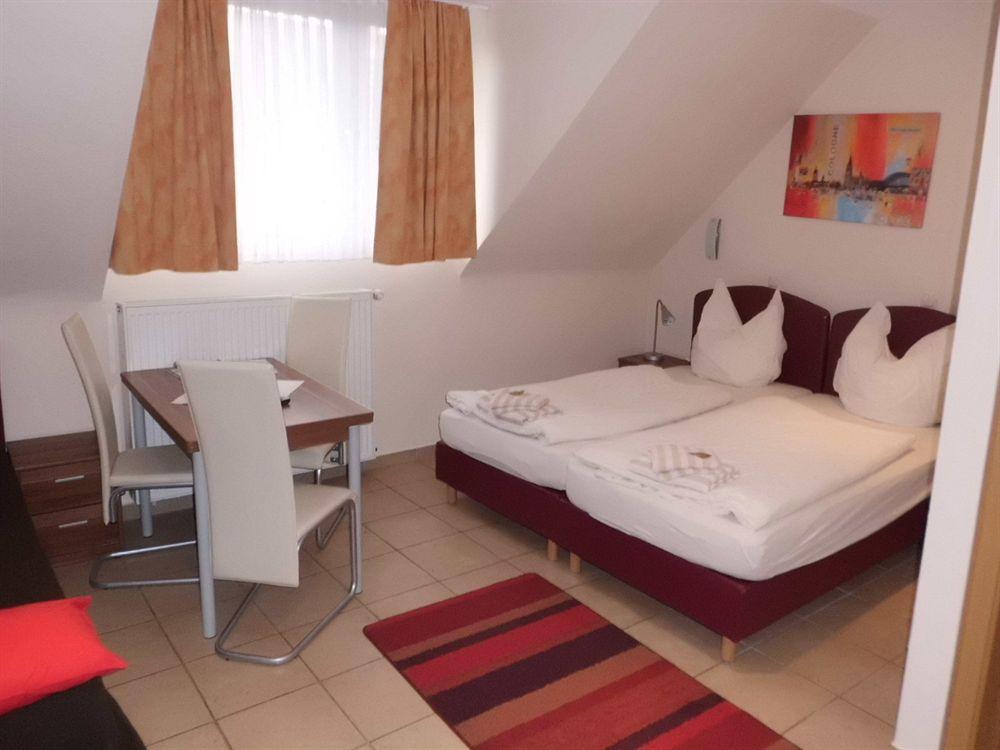 Hotel Schuetze Superior Hürth Zewnętrze zdjęcie