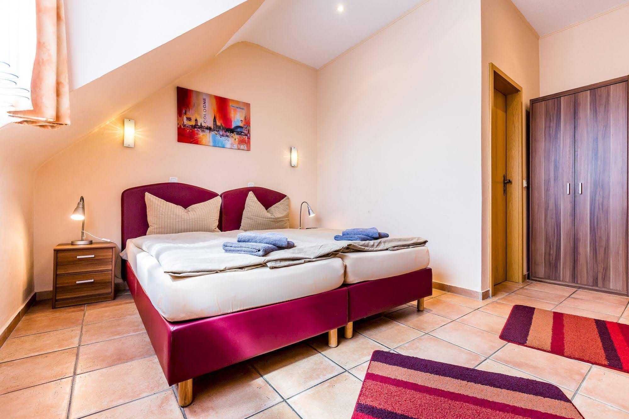 Hotel Schuetze Superior Hürth Zewnętrze zdjęcie